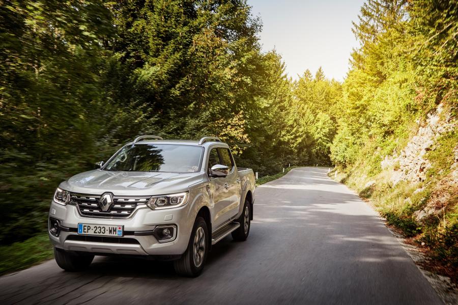  Renault Alaskan 2017 года  (WW) (фото 117 из 141)